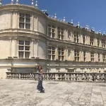 L'olivier アパート グリニャン